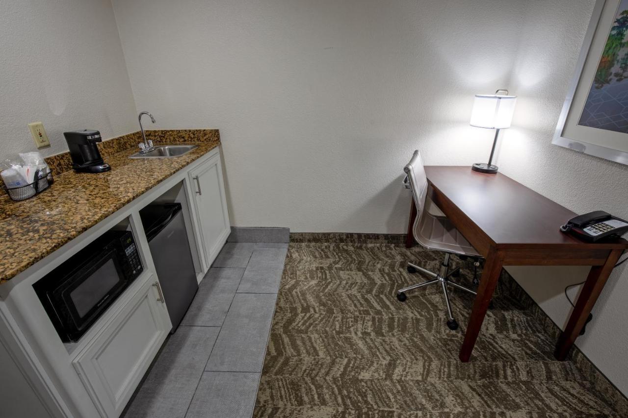 Best Western Plus Lafayette Vermilion River Inn & Suites Eksteriør billede